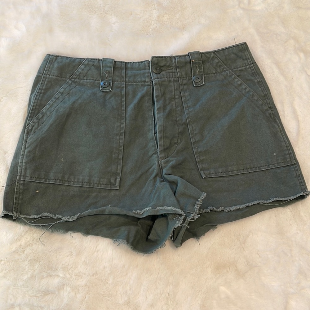 Forever21 olive green shorts
